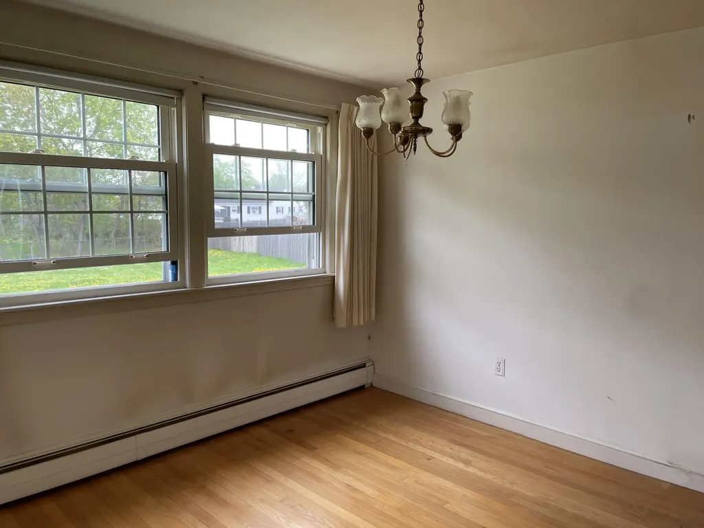 27 Samuel Road Portland ME 04103