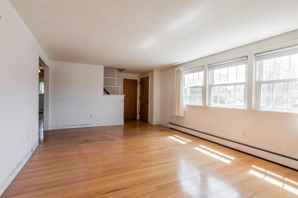 27 Samuel Road Portland ME 04103