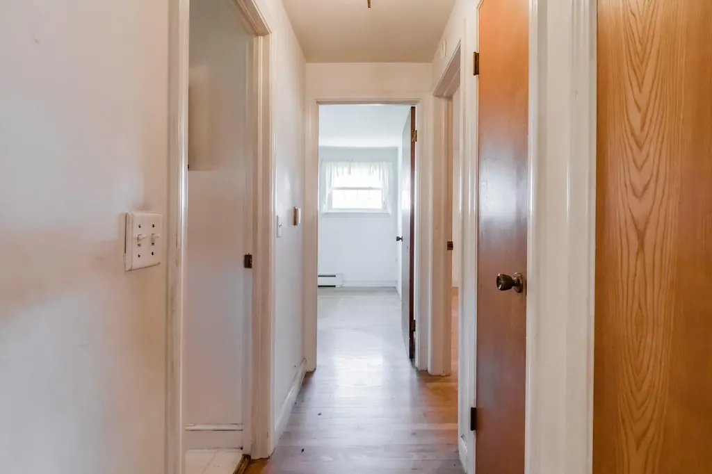 27 Samuel Road Portland ME 04103