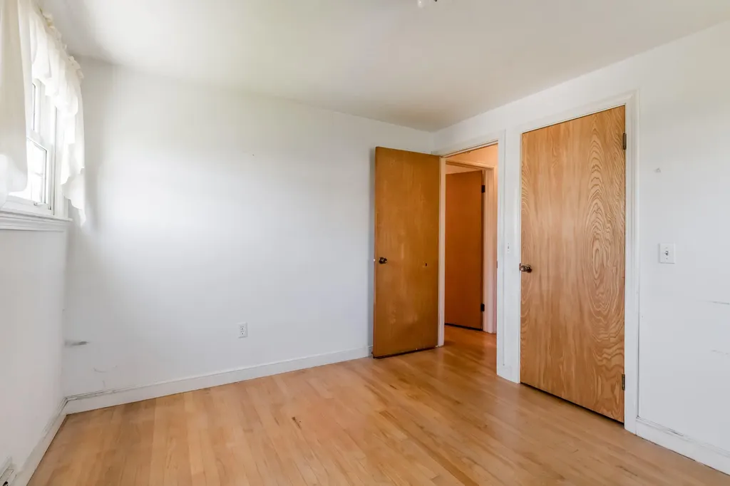 27 Samuel Road Portland ME 04103