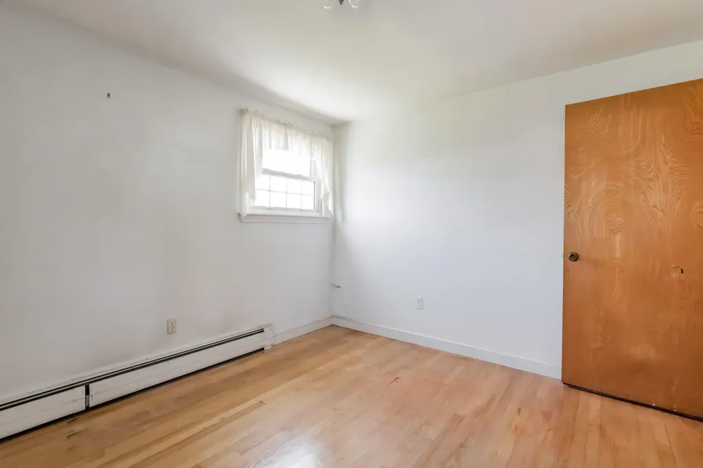 27 Samuel Road Portland ME 04103