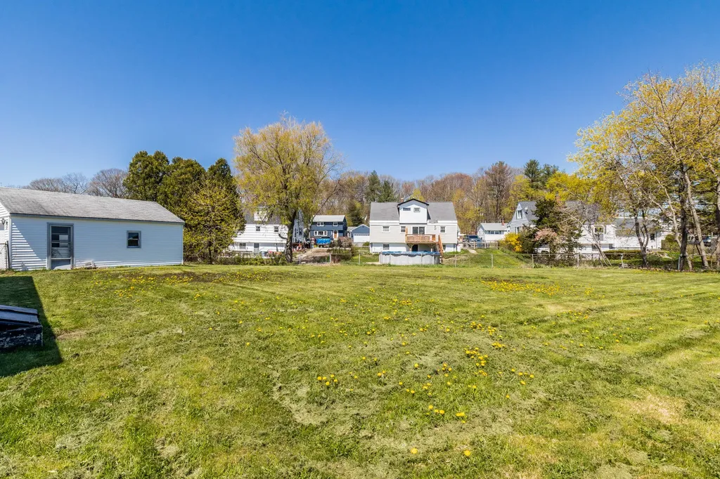 27 Samuel Road Portland ME 04103