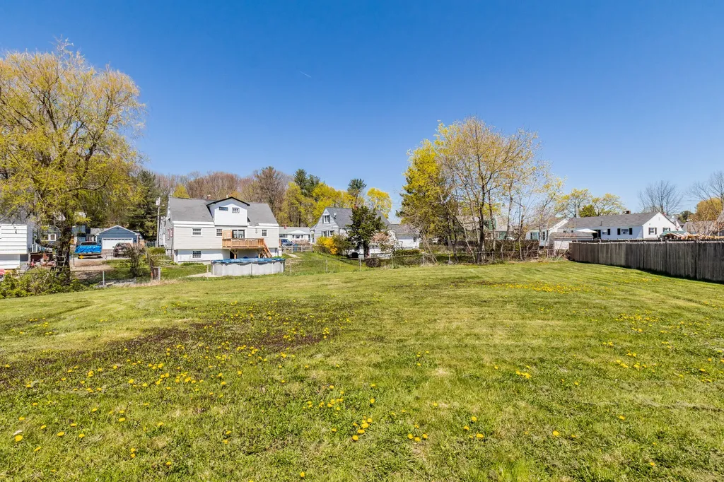 27 Samuel Road Portland ME 04103
