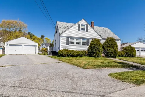 27 Samuel Road Portland ME 04103