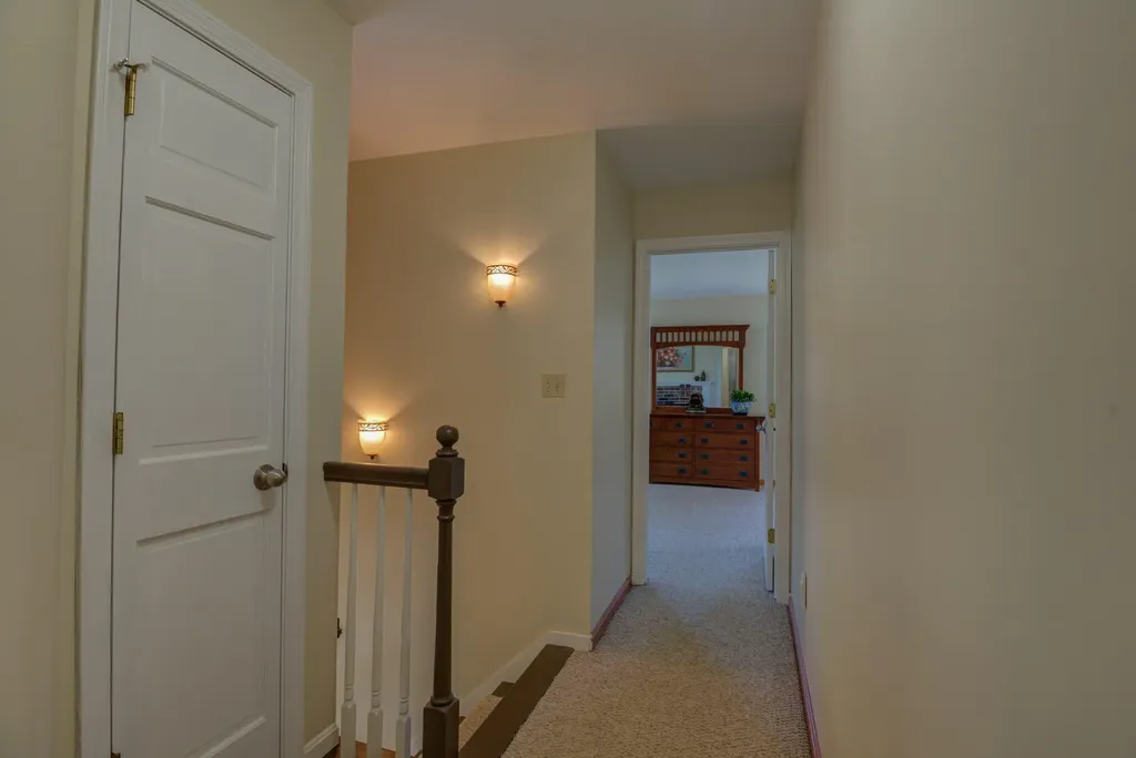 4 Tanglewood Circle Scarborough ME 04074