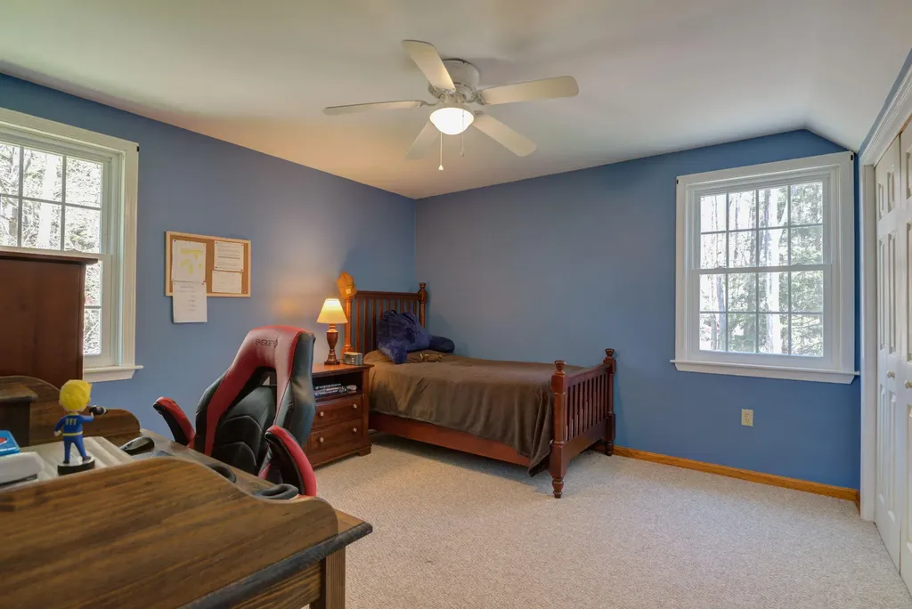 4 Tanglewood Circle Scarborough ME 04074