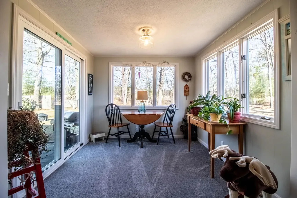 20 Woodside Drive Kennebunk ME 04043