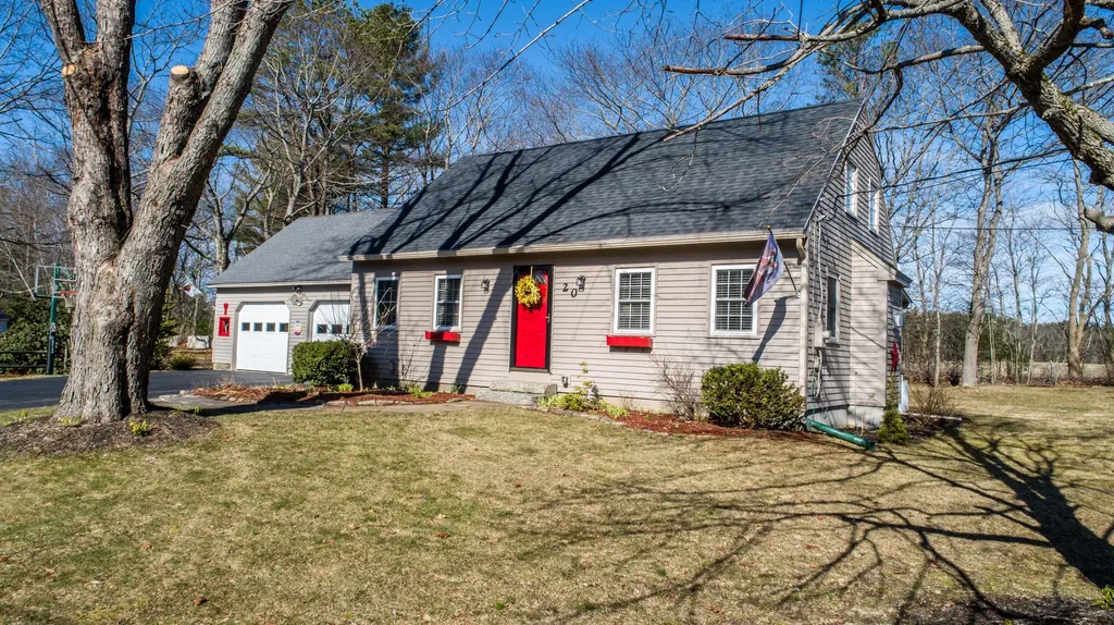20 Woodside Drive Kennebunk ME 04043