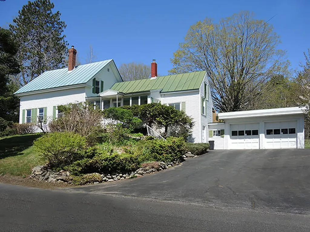 285 Harrison Avenue Gardiner ME 04345