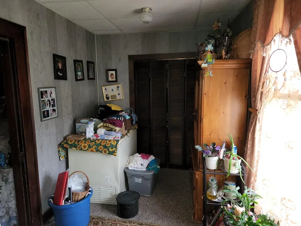 102 Lee Road Lincoln ME 04457