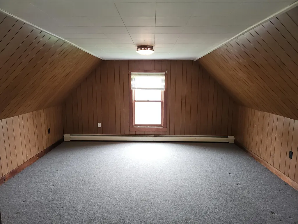 102 Lee Road Lincoln ME 04457