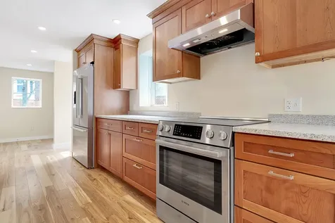 34 Hammond Street Portland ME 04101