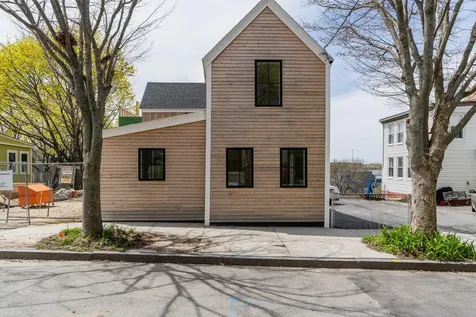 34 Hammond Street Portland ME 04101
