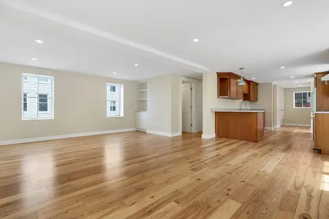 34 Hammond Street Portland ME 04101