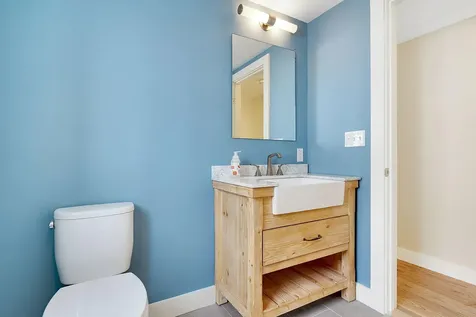 34 Hammond Street Portland ME 04101