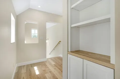 34 Hammond Street Portland ME 04101