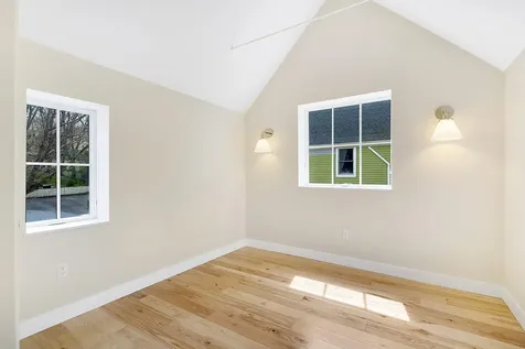 34 Hammond Street Portland ME 04101