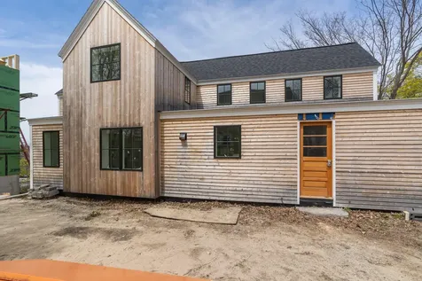 34 Hammond Street Portland ME 04101