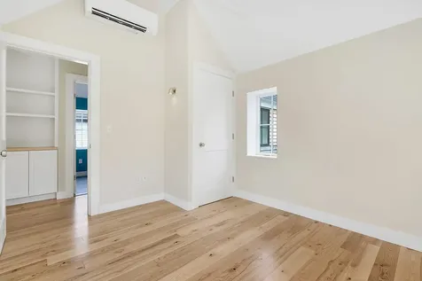 34 Hammond Street Portland ME 04101