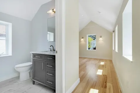 34 Hammond Street Portland ME 04101