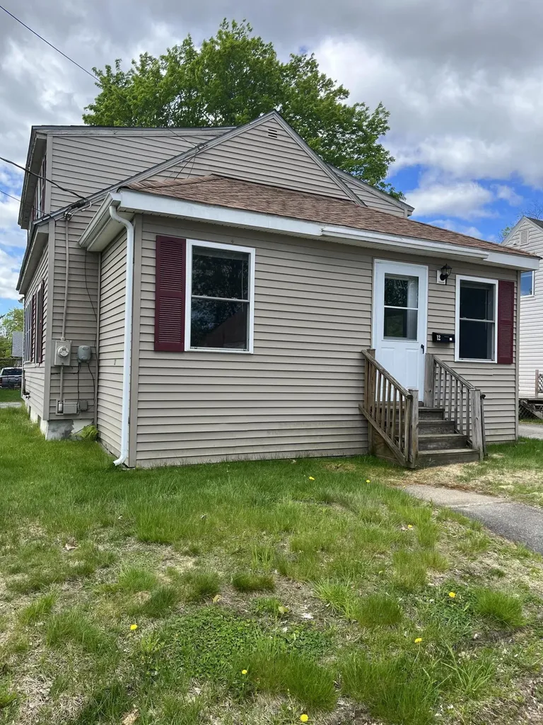 12 Pare Street Waterville ME 04901