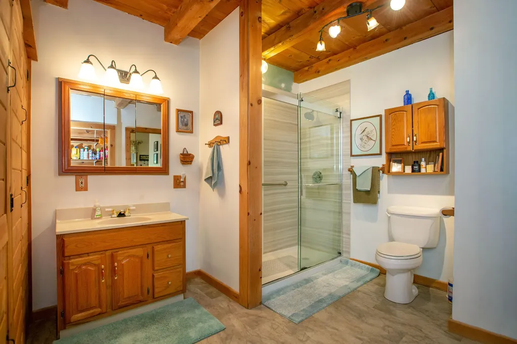 157 Old Bath Road Wiscasset ME 04578