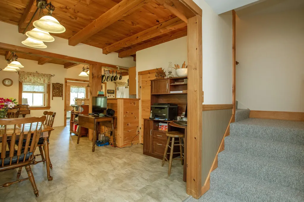157 Old Bath Road Wiscasset ME 04578