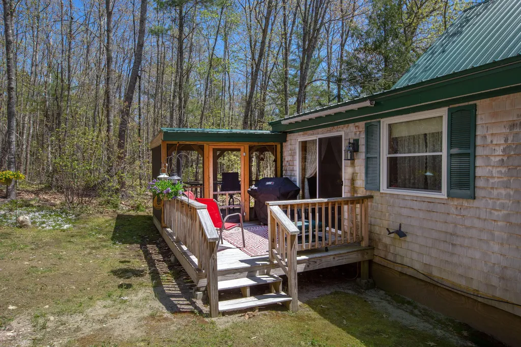 157 Old Bath Road Wiscasset ME 04578