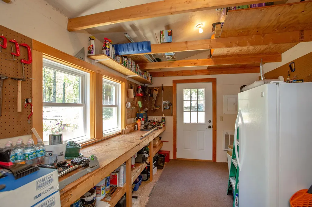 157 Old Bath Road Wiscasset ME 04578