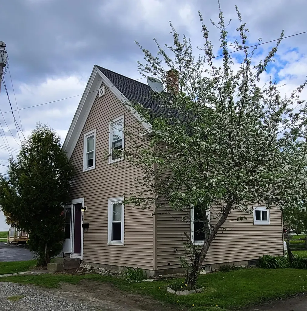 55 Pine Street Rockland ME 04841