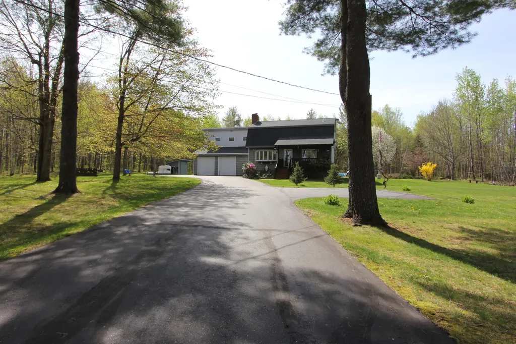 49 Hills Ridge Road Greene ME 04236