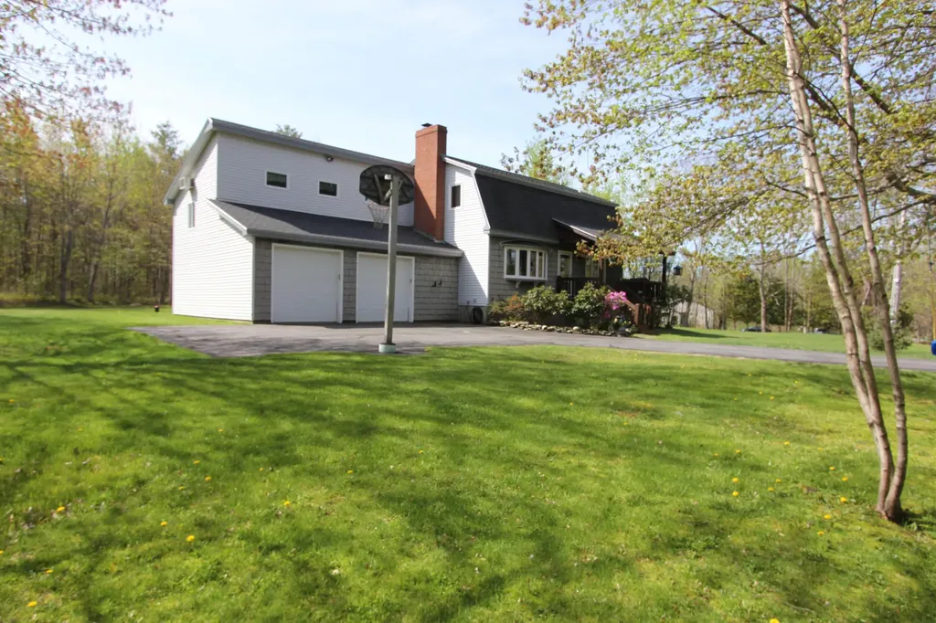 49 Hills Ridge Road Greene ME 04236