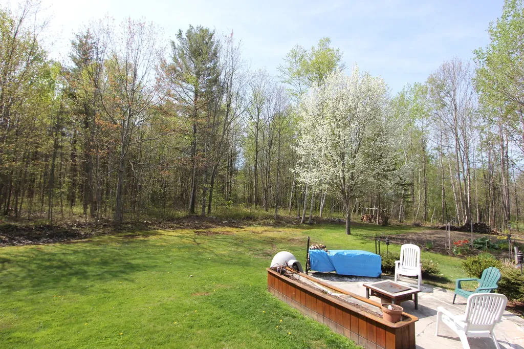 49 Hills Ridge Road Greene ME 04236