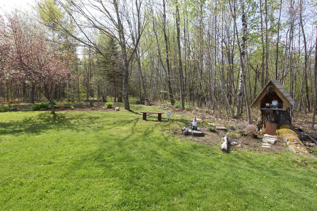 49 Hills Ridge Road Greene ME 04236