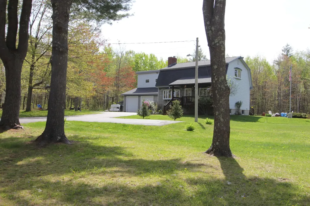 49 Hills Ridge Road Greene ME 04236