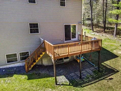 89 Axtell Drive Oakland ME 04963
