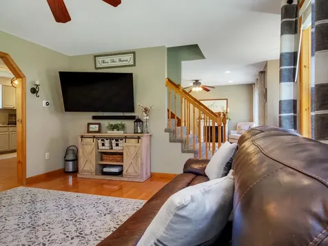 89 Axtell Drive Oakland ME 04963