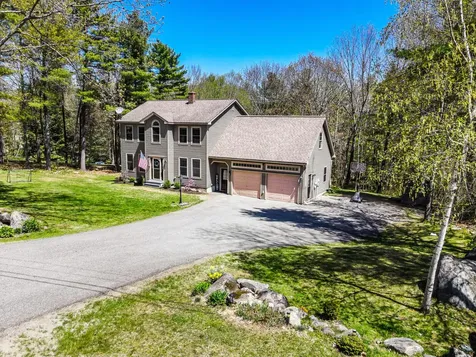 89 Axtell Drive Oakland ME 04963