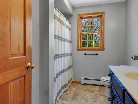 89 Axtell Drive Oakland ME 04963