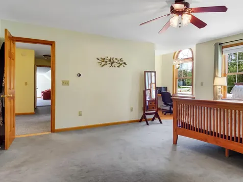 89 Axtell Drive Oakland ME 04963