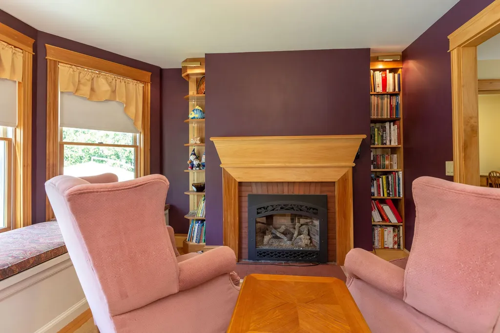 17 Wolcott Street Portland ME 04102