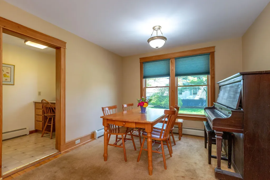 17 Wolcott Street Portland ME 04102
