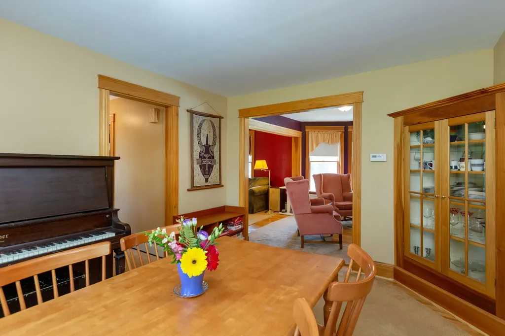 17 Wolcott Street Portland ME 04102