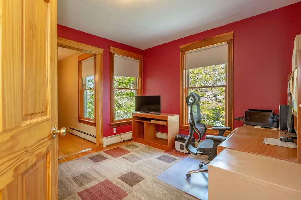 17 Wolcott Street Portland ME 04102