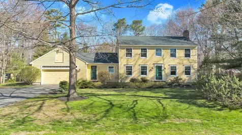 7 Sumac Drive Brunswick ME 04011