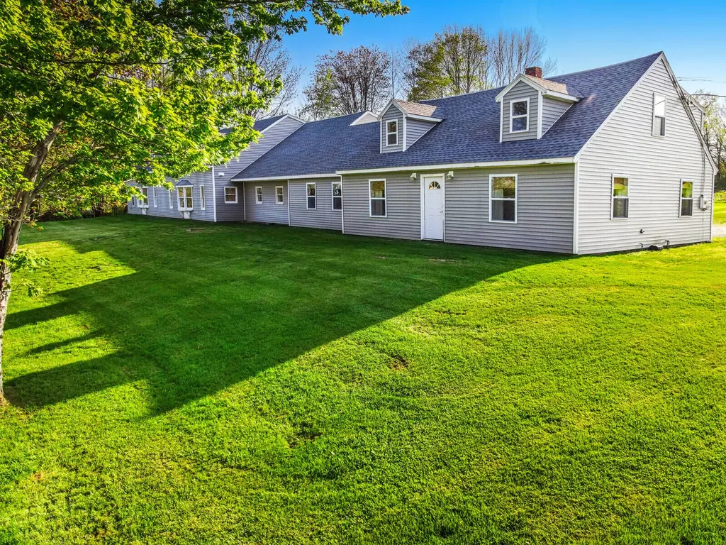 9 Wood Street Fairfield ME 04937