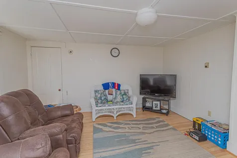 125 Bridge Street Farmington ME 04938