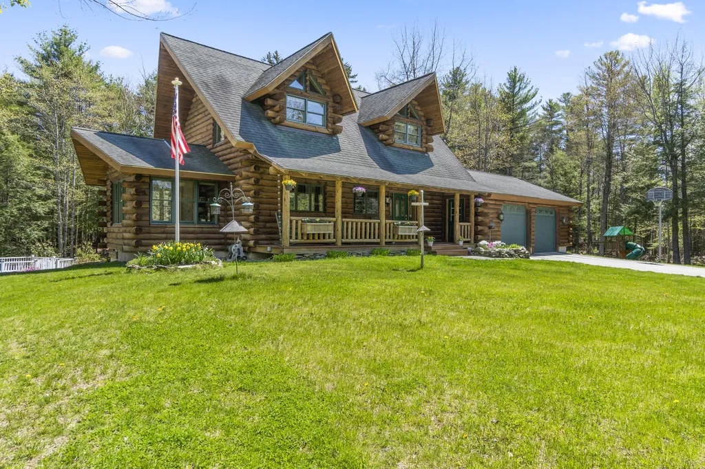 105 Collinsbrook Road Brunswick ME 04011