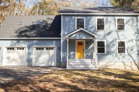 39 Middle Bay Road Brunswick ME 04011
