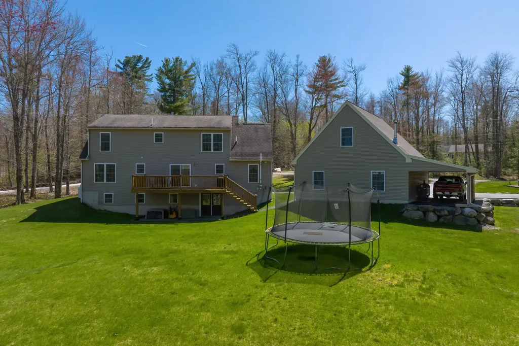 118 Crabtree Circle Hancock ME 04640